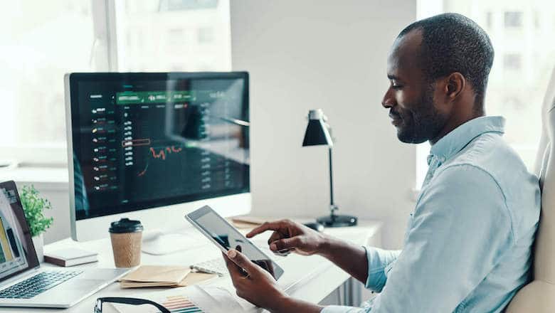 Revolutionizing Forex Trading with AI-Powered Bots 1869881110